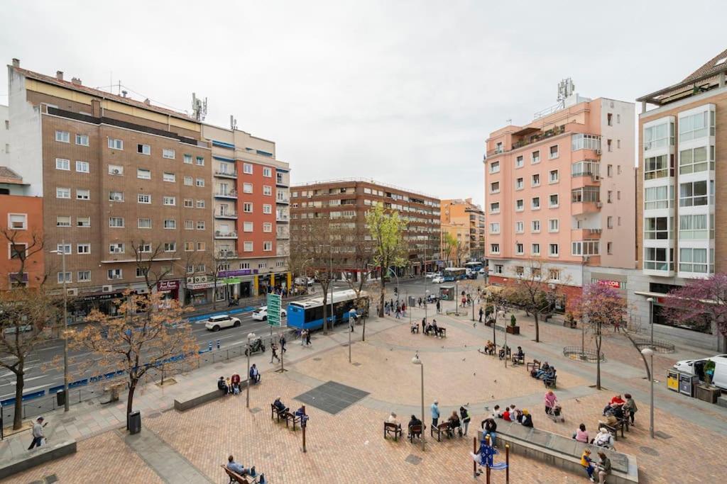 Cozy Family Apartment Tetuan/Estrecho B.M7 Madrid Buitenkant foto